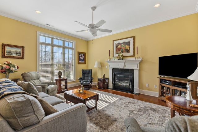 705 Splendid Meadows Way, Spartanburg, SC 29307