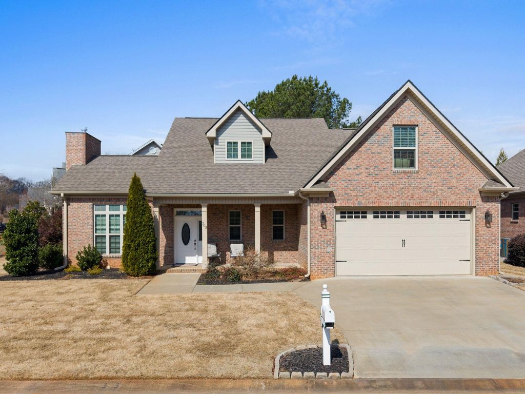 705 Splendid Meadows Way, Spartanburg, SC 29307