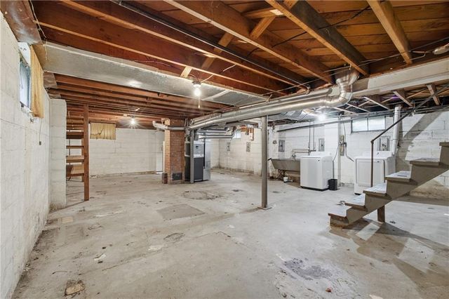 9209 E 67th Terrace, Raytown, MO 64133