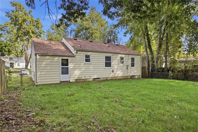 9209 E 67th Terrace, Raytown, MO 64133