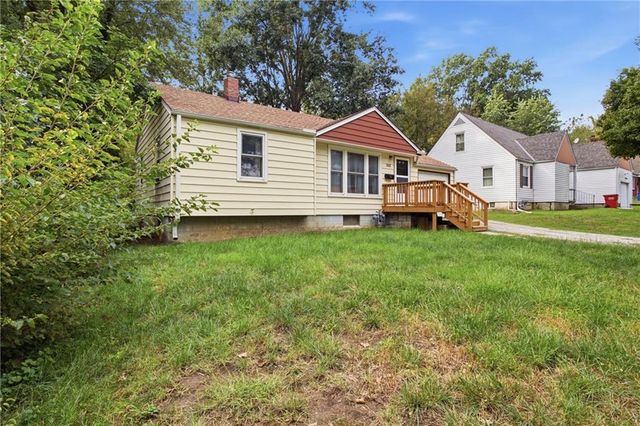 9209 E 67th Terrace, Raytown, MO 64133
