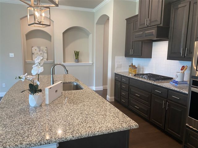 209 Johnson Street, Granbury, TX 76048