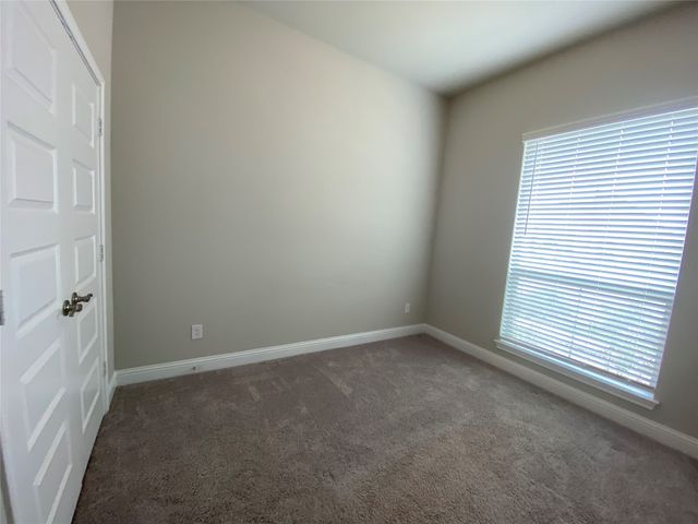 209 Johnson Street, Granbury, TX 76048