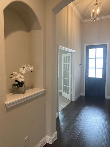 209 Johnson Street, Granbury, TX 76048