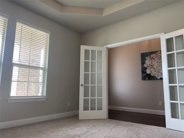 209 Johnson Street, Granbury, TX 76048