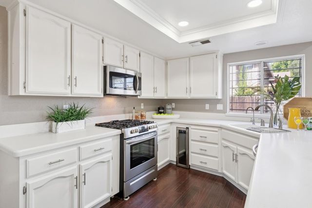 1333 Downieville Drive, El Dorado Hills, CA 95762