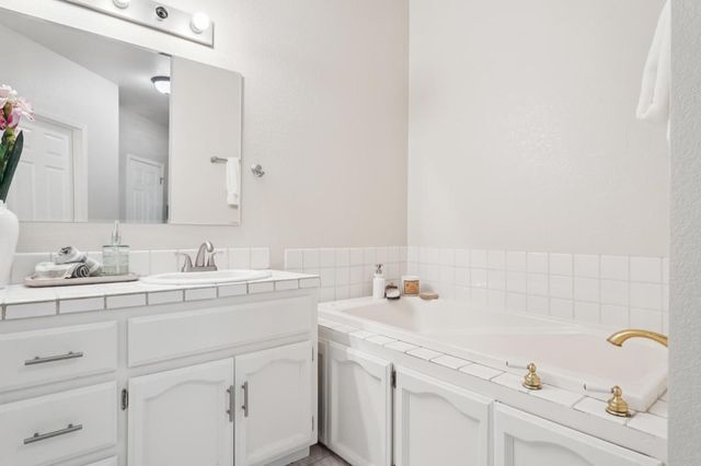 1333 Downieville Drive, El Dorado Hills, CA 95762