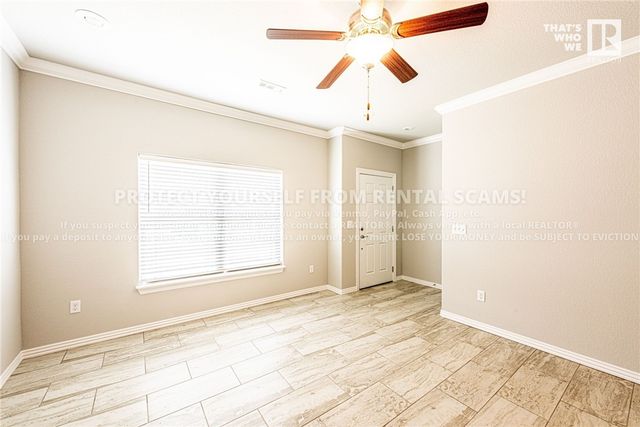 505 W Laurel Avenue, Rogers, AR 72758