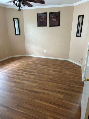 7923 Split Oak Drive Drive, Houston, TX 77040