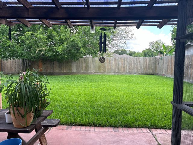 7923 Split Oak Drive Drive, Houston, TX 77040