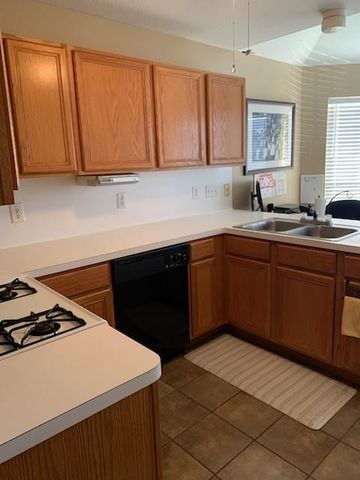 7923 Split Oak Drive Drive, Houston, TX 77040