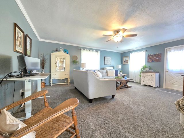 158 E County Road 340 S S, Connersville, IN 47331