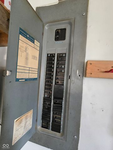 158 E County Road 340 S S, Connersville, IN 47331