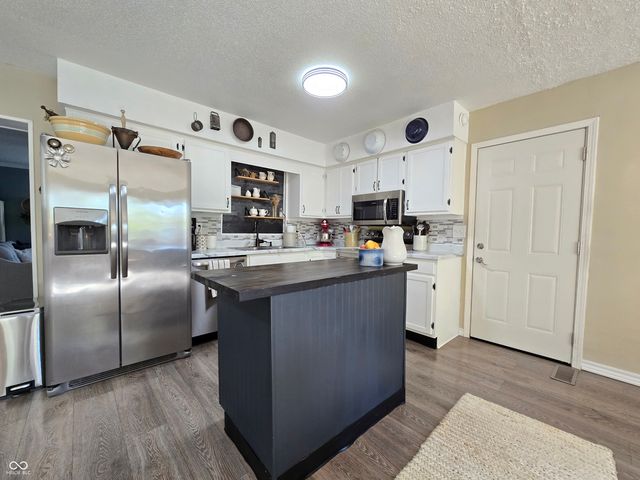 158 E County Road 340 S S, Connersville, IN 47331