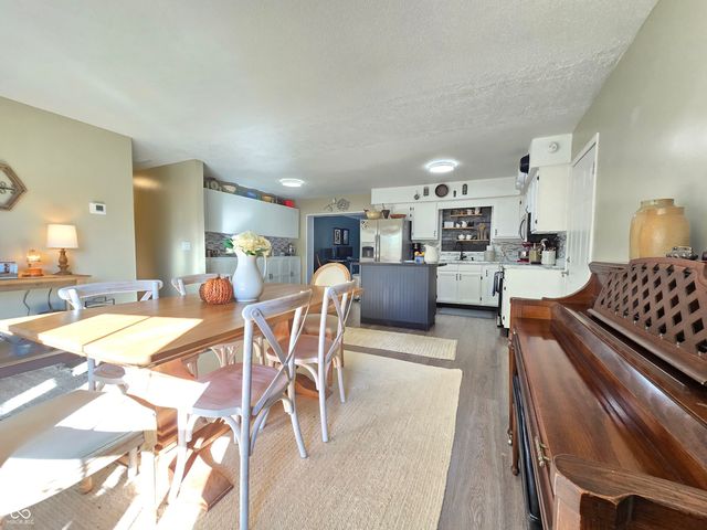 158 E County Road 340 S S, Connersville, IN 47331