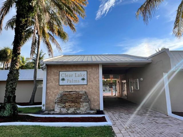 409 EXECUTIVE CENTER Drive 211, West Palm Beach, FL 33401