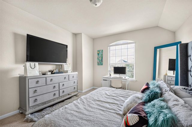 66 Carmel Drive, Manvel, TX 77578