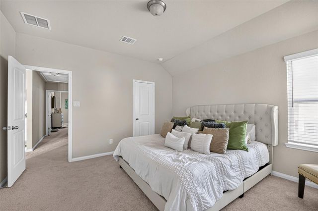 66 Carmel Drive, Manvel, TX 77578