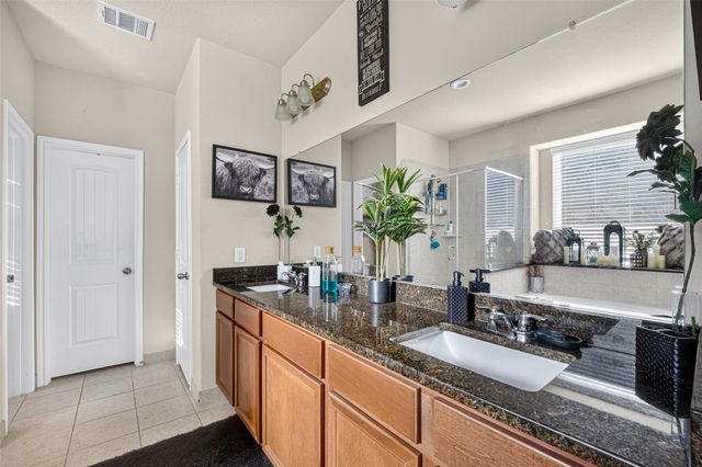 66 Carmel Drive, Manvel, TX 77578