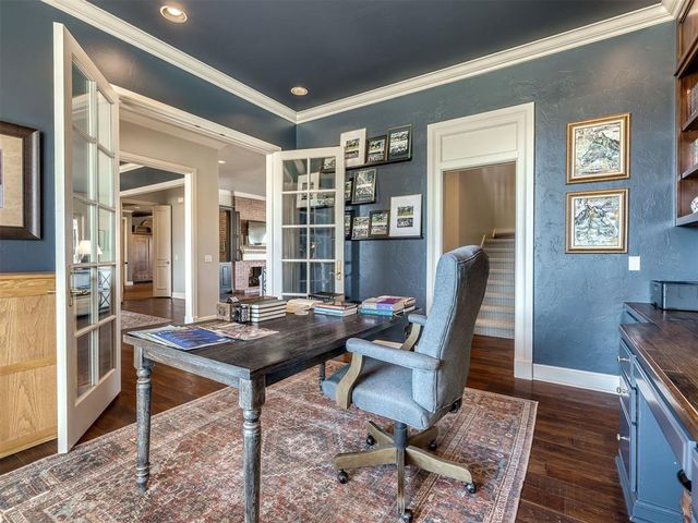 5812 Country Club Drive, Edmond, OK 73025