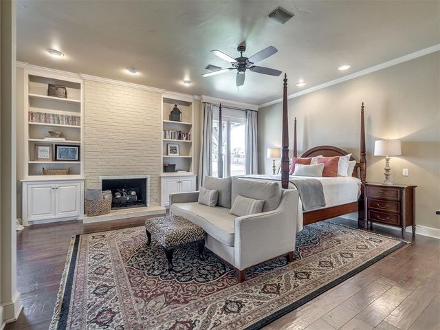 5812 Country Club Drive, Edmond, OK 73025