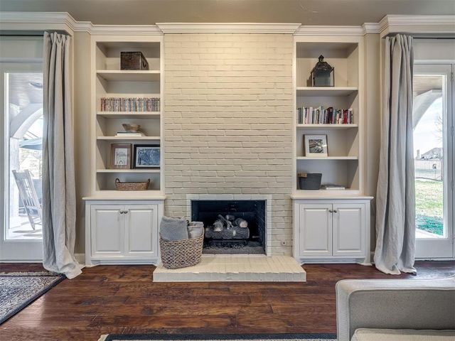 5812 Country Club Drive, Edmond, OK 73025