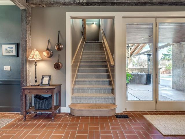 5812 Country Club Drive, Edmond, OK 73025