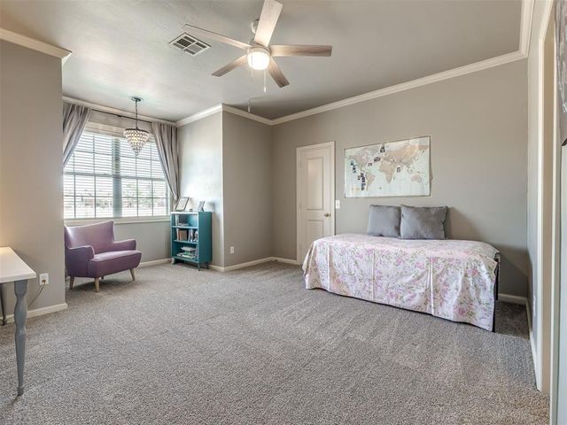 5812 Country Club Drive, Edmond, OK 73025