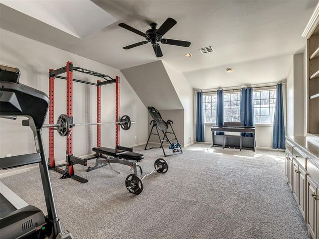 5812 Country Club Drive, Edmond, OK 73025