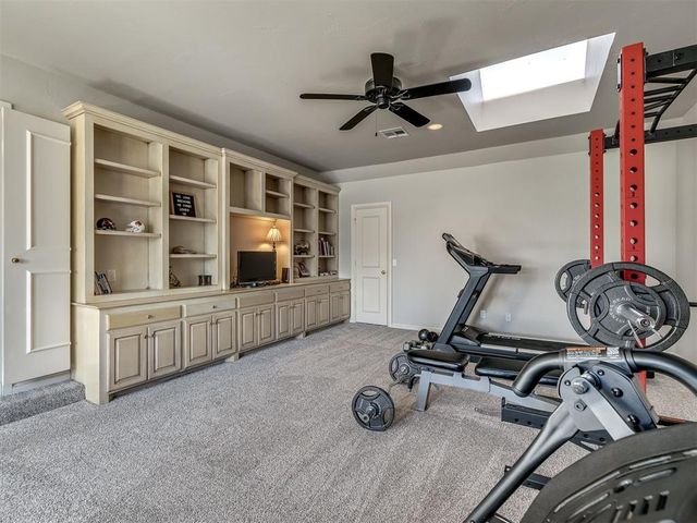 5812 Country Club Drive, Edmond, OK 73025