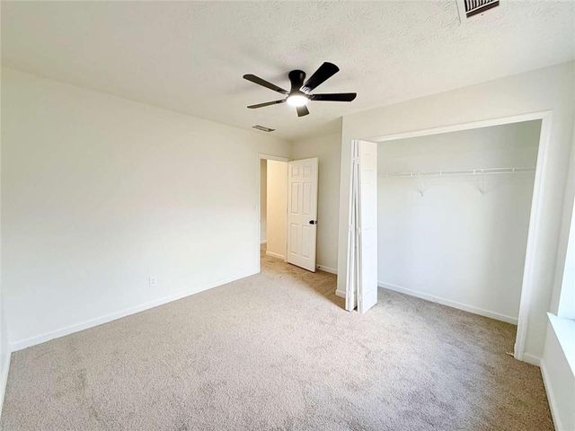 5953 Farmbrook Lane, Rex, GA 30273