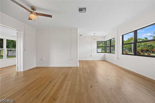 1442 Olmeda WAY, Fort Myers, FL 33901