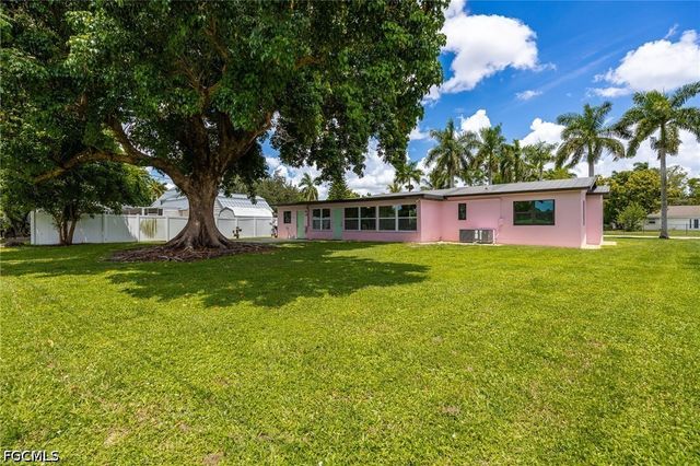 1442 Olmeda WAY, Fort Myers, FL 33901
