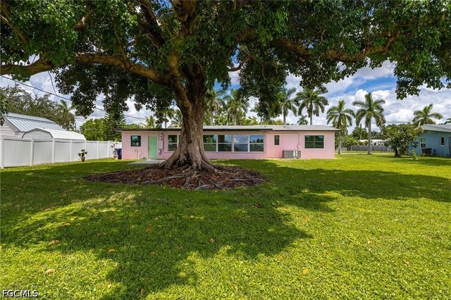 1442 Olmeda WAY, Fort Myers, FL 33901
