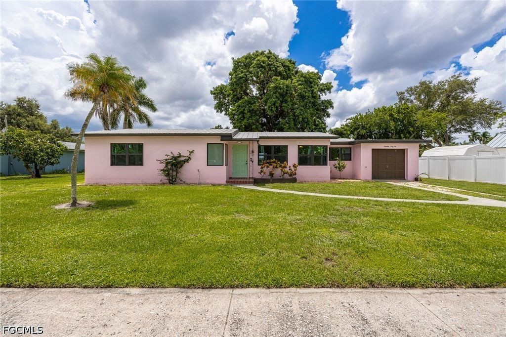 1442 Olmeda WAY, Fort Myers, FL 33901