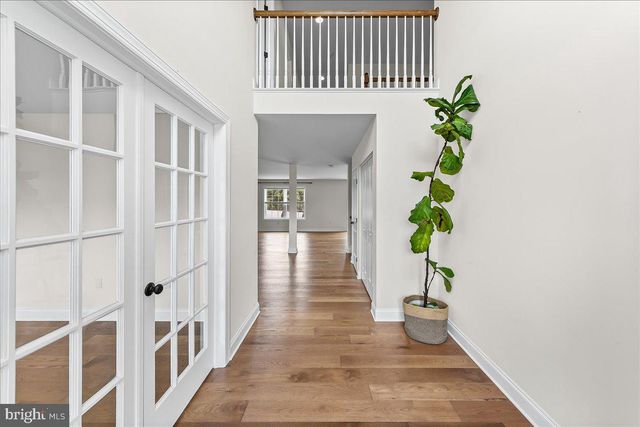 100 MAGNOLIA LN, New Providence, PA 17560