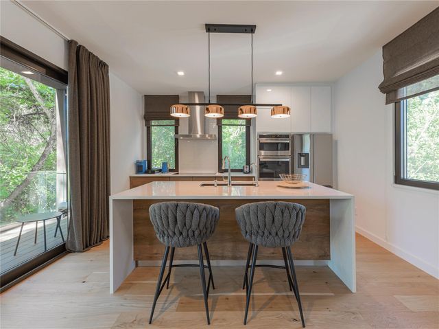 2806 Geronimo TRL, Austin, TX 78734