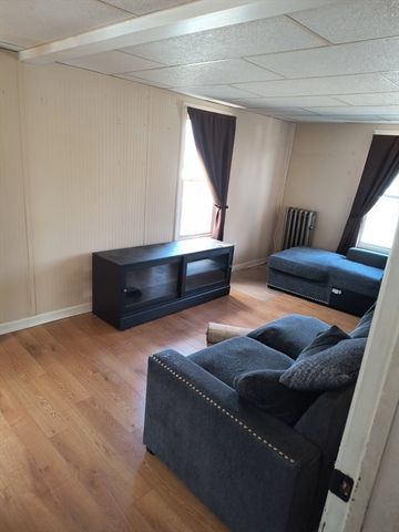 655 Morgan Rd, West Springfield, MA 01089