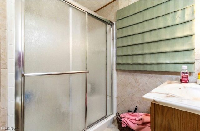 3892 Highland Avenue, Shadyside, OH 43947