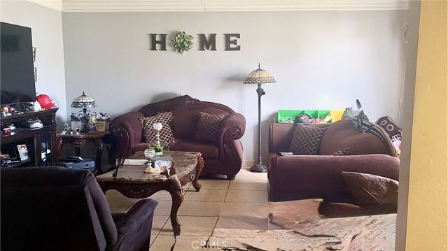 15169 Sequoia Avenue, Fontana, CA 92335