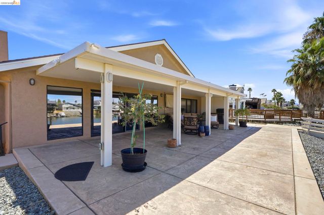 4841 Spinnaker Way, Discovery Bay, CA 94505