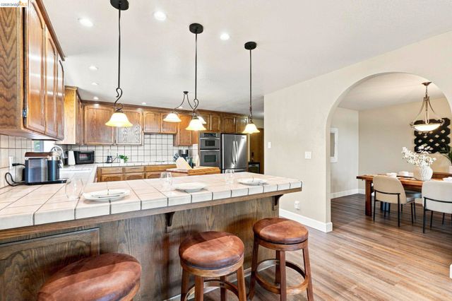 4841 Spinnaker Way, Discovery Bay, CA 94505
