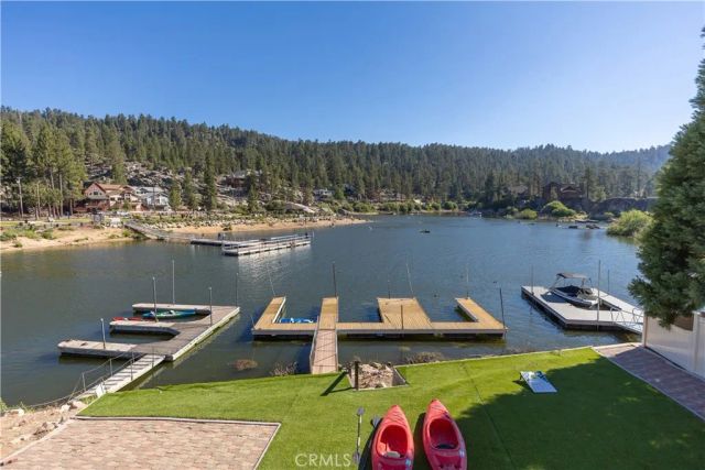 735 Tayles Point Road, Big Bear Lake, CA 92315
