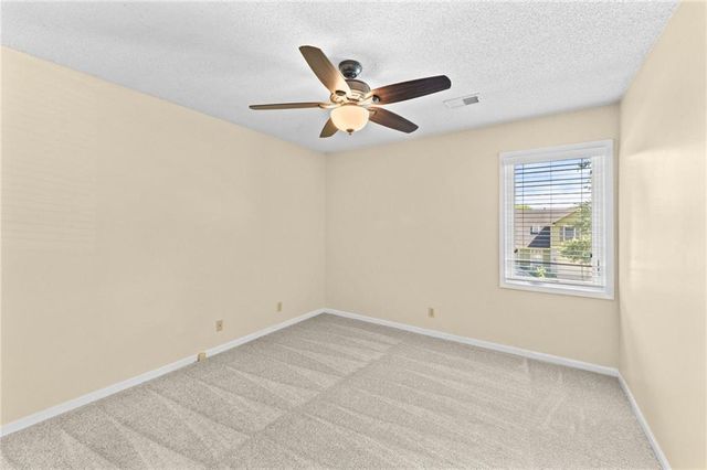 6204 W 156th Street, Overland Park, KS 66223