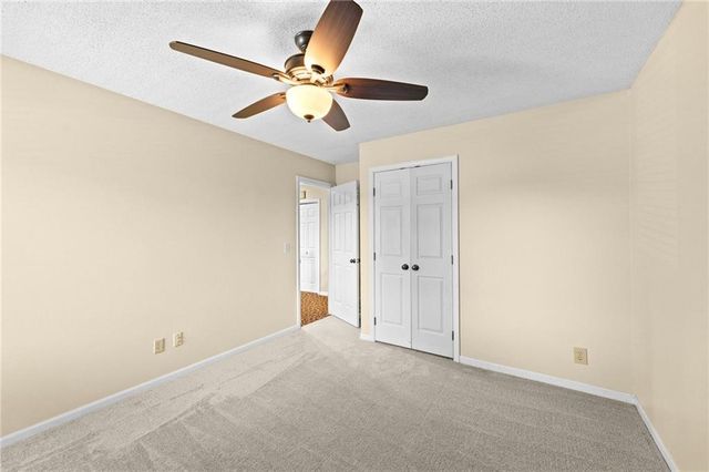 6204 W 156th Street, Overland Park, KS 66223