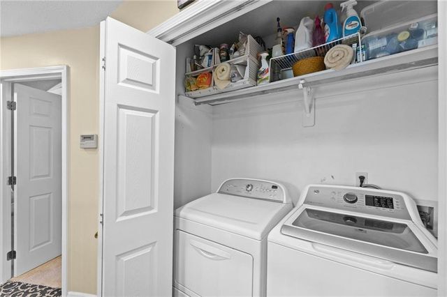 6204 W 156th Street, Overland Park, KS 66223