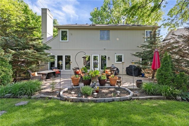 6204 W 156th Street, Overland Park, KS 66223