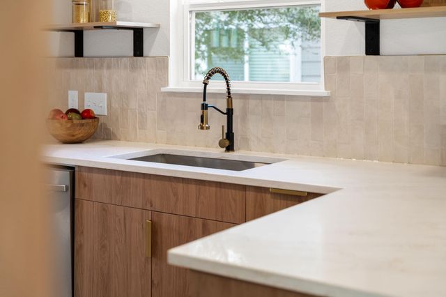 12009 Tanglebriar TRL, Austin, TX 78750