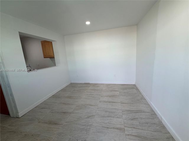 1927 Arthur St STUDIO, Hollywood, FL 33020