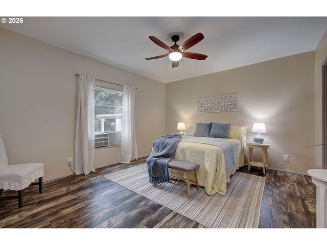 16812 Se 1ST St 9, Vancouver, WA 98684